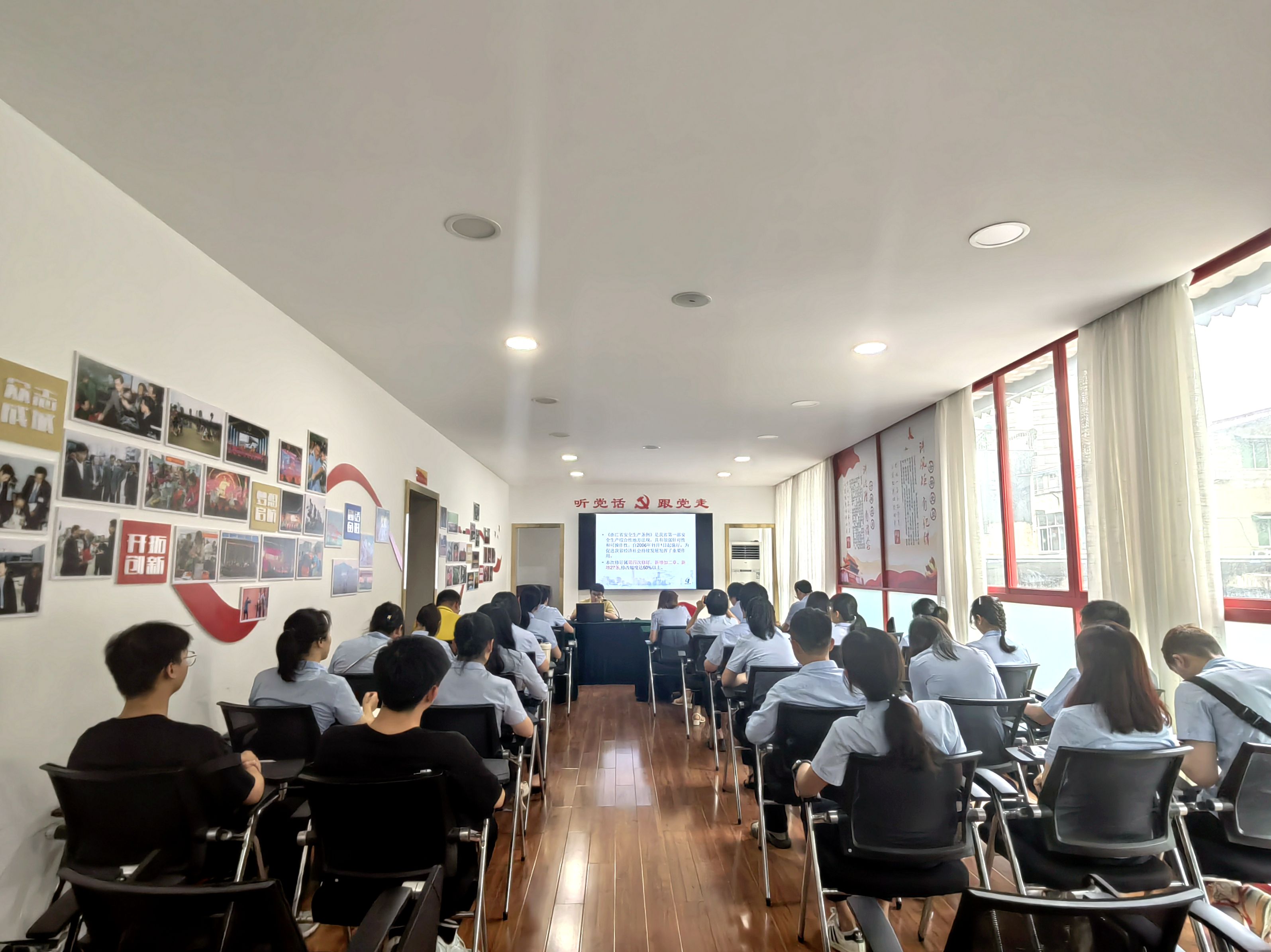 1482884672262143ea685da6cbe9a20.jpg 1482884672262143ea685da6cbe9a20.jpg